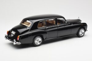 Rolls-Royce Phantom VI EWB Negru Kyosho 1:18 08905BK Metal - imaginea 3 din 8