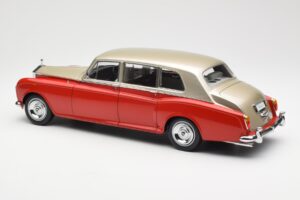 Rolls-Royce Phantom VI Roșu Bej Deschis Kyosho 1:18 08905RLB Metal - imaginea 7 din 8