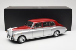 Rolls-Royce Phantom VI Argintiu Roșu Kyosho 1:18 08905SR Metal - imaginea 8 din 8