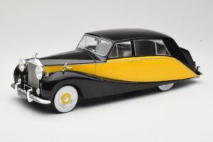 Rolls-Royce Silver Wraith Empress by Hooper Negru & Galben MCG 1:18 MCG18066 Metal