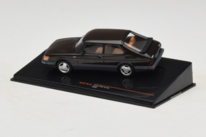 Saab 900 Turbo Negru IXO 1:43 CLC577N Metal - imaginea 3 din 4
