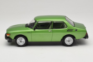 Saab 99 Metallic Verde MCG 1:18 MCG18440 Metal - imaginea 3 din 6