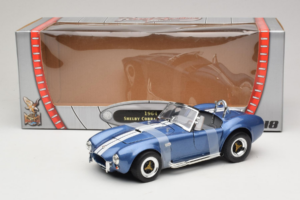 Shelby Cobra 427 S/C Albastru Dungă Albă Road Signature 1:18 92058-P2 Metal - imaginea 6 din 6