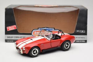 Shelby Cobra 427 S/C Guardsman Red ERTL 1:18 7369 Metal - imaginea 8 din 8
