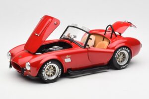 Shelby Cobra 427 S/C Roșu Kyosho 1:18 08047R Metal - imaginea 2 din 8