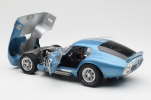 Shelby Cobra Daytona Coupe #5 D. Gurney / B. Bondurant 24 Hours of Le Mans 1964 Exoto 1:18 135190555498 Metal - imaginea 5 din 8