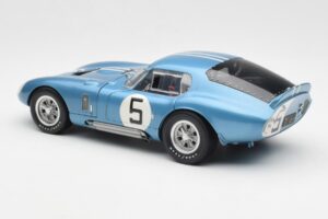 Shelby Cobra Daytona Coupe #5 D. Gurney / B. Bondurant 24 Hours of Le Mans 1964 Exoto 1:18 135190555498 Metal - imaginea 7 din 8