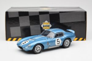 Shelby Cobra Daytona Coupe #5 D. Gurney / B. Bondurant 24 Hours of Le Mans 1964 Exoto 1:18 135190555498 Metal - imaginea 8 din 8