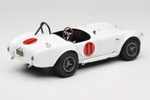 Shelby Cobra 427 S/C Alb Auto World 1:18 AWSS104 Metal - imaginea 3 din 8