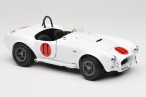 Shelby Cobra 427 S/C Alb Auto World 1:18 AWSS104 Metal - imaginea 6 din 8