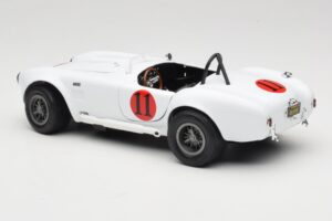 Shelby Cobra 427 S/C Alb Auto World 1:18 AWSS104 Metal - imaginea 7 din 8