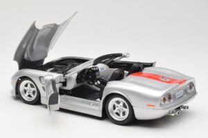 Shelby Series 1 Argintiu Bburago 1:18 3323 Metal - imaginea 5 din 8