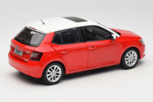 Skoda Fabia Mk3 Roșu OEM 1:18 ZSF00004ROT Metal - imaginea 3 din 8