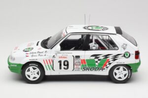 Skoda Felicia Kit Car #19 P. Sibera / P. Gross Tour de Corse 1995 IXO 1:18 18RMC149B Metal - imaginea 3 din 6