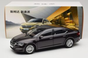 Skoda Superb Mk3 Negru Paudi Model 1:18 ZSS000006BLA Metal - imaginea 8 din 8
