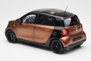 Smart Forfour W453 Negru Hazel Maro Norev 1:18 B66960299 Metal - imaginea 7 din 8