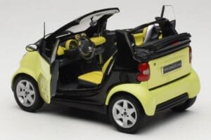 Smart Fortwo 450 Cabrio Galben Minichamps 1:18 0012889V001C49Q00 Metal - imaginea 5 din 8