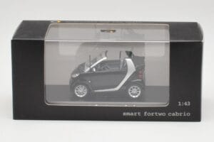 Smart Fortwo Cabrio Negru Adânc Minichamps 1:43 Q0022561V001C18Q00 Metal - imaginea 4 din 4