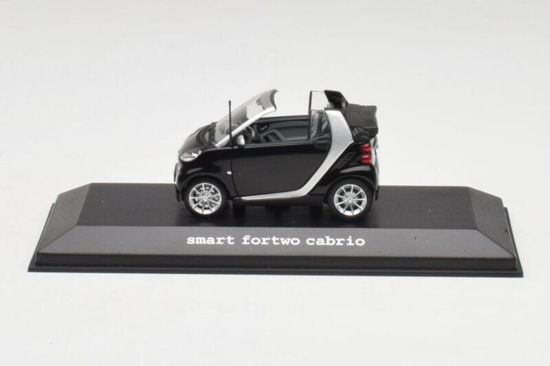 Smart Fortwo Cabrio Negru Adânc Minichamps 1:43 Q0022561V001C18Q00 Metal