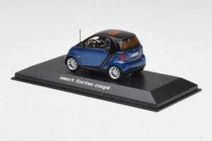 Smart Fortwo Coupe Aqua Albastru Metallic & Negru Minichamps 1:43 Q0022558V001C77Q00 Metal - imaginea 3 din 4
