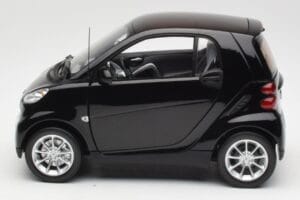 Smart Fortwo Coupé W451 Deep Negru Minichamps 1:18 Q0022563V001C02Q00 Metal - imaginea 4 din 8