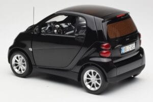 Smart Fortwo Coupé W451 Deep Negru Minichamps 1:18 Q0022563V001C02Q00 Metal - imaginea 7 din 8