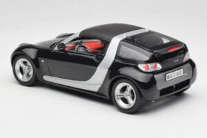 Smart Roadster Albastru Închis Bburago 1:18 34917 Metal - imaginea 7 din 8