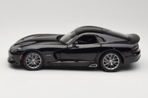 SRT Viper GTS Negru Maisto 1:18 31128 Metal - imaginea 4 din 8