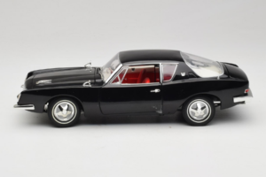 Studebaker Avanti Negru Signature Models 1:18 STUDEBAKER001 Metal - imaginea 4 din 8
