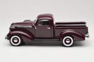 Studebaker Coupe Express Pickup Maro American Mint 1:18 92458-R1 Metal - imaginea 4 din 8