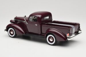 Studebaker Coupe Express Pickup Maro American Mint 1:18 92458-R1 Metal - imaginea 7 din 8
