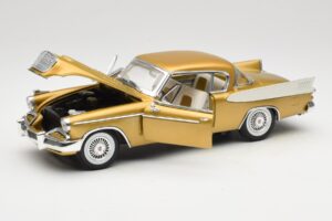 Studebaker Golden Hawk Anson 1:18 30384 Metal - imaginea 2 din 8