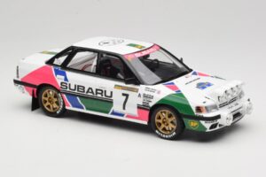 Subaru Legacy RS BC5 Group A #7 C. McRae / D. Ringer Rally Sweden 1992 Otto 1:18 OT1158 Rășină - imaginea 4 din 6