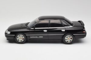 Subaru Legacy RS Negru IXO 1:18 18CMC131A Metal - imaginea 3 din 6