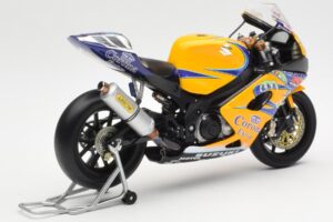 Suzuki GSX-R 1000 Team Alstare Corona Extra T. Corser WSB 2005 Minichamps 1:12 122052211 Metal - imaginea 3 din 6