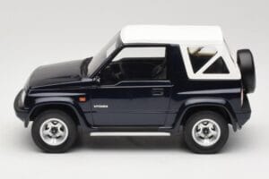 Suzuki Vitara Cabrio JLX Deep Blue Pearl Metallic Otto 1:18 OT492 Rășină - imaginea 3 din 6