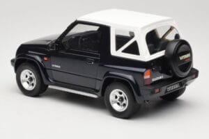 Suzuki Vitara Cabrio JLX Deep Blue Pearl Metallic Otto 1:18 OT492 Rășină - imaginea 5 din 6