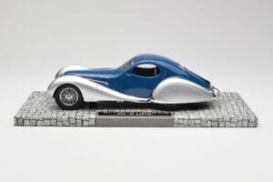 Talbot-Lago T150 C-SS Coupe Albastru Argintiu Minichamps 1:18 107117122 Rășină - imaginea 3 din 6