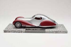 Talbot-Lago T150 C-SS Coupe Argintiu Roșu Minichamps 1:18 107117121 Rășină - imaginea 3 din 6