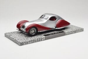 Talbot-Lago T150 C-SS Coupe Argintiu Roșu Minichamps 1:18 107117121 Rășină