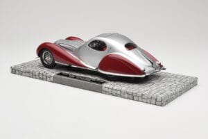 Talbot-Lago T150 C-SS Coupe Argintiu Roșu Minichamps 1:18 107117121 Rășină - imaginea 5 din 6