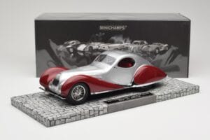 Talbot-Lago T150 C-SS Coupe Argintiu Roșu Minichamps 1:18 107117121 Rășină - imaginea 6 din 6