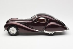 Talbot-Lago T150 C-SS Figoni & Falaschi Teardrop Bordeaux Închis Metalizat CMC 1:18 M-179 Metal - imaginea 3 din 6