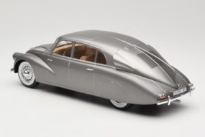 Tatra 87 Gri MCG 1:18 MCG18068 Metal - imaginea 5 din 6