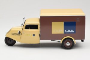 Tempo Hanseat 100 Jahre KaDeWe Minichamps 1:18 686354688 Metal - imaginea 4 din 8