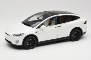 Tesla Model X Alb OEM 1:18 TESLA001 Metal