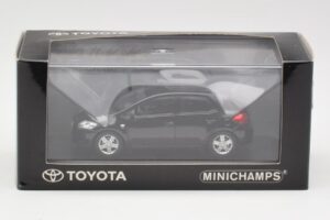 Toyota Auris E150 Negru Minichamps 1:43 TOYOTA004 Metal - imaginea 4 din 4