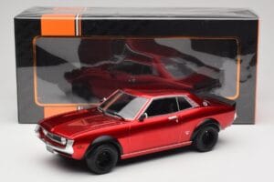 Toyota Celica 2000 GT RA21 Solar Red IXO 1:18 18CMC190 Metal - imaginea 6 din 6