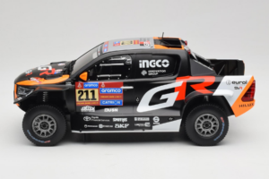 Toyota GR DKR Hilux Evo #211 H. Lategan / B. Cummings Rally Dakar 2025 IXO 1:18 18RMC237 Metal - imaginea 3 din 6