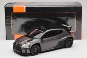Toyota GR Yaris Rally2 Gri IXO 1:18 18CMC210 Metal - imaginea 6 din 6